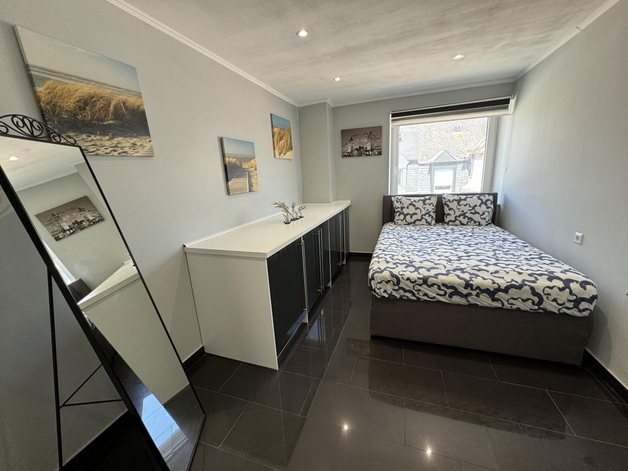 Esch-Sur-Alzette Apartment Exterior foto
